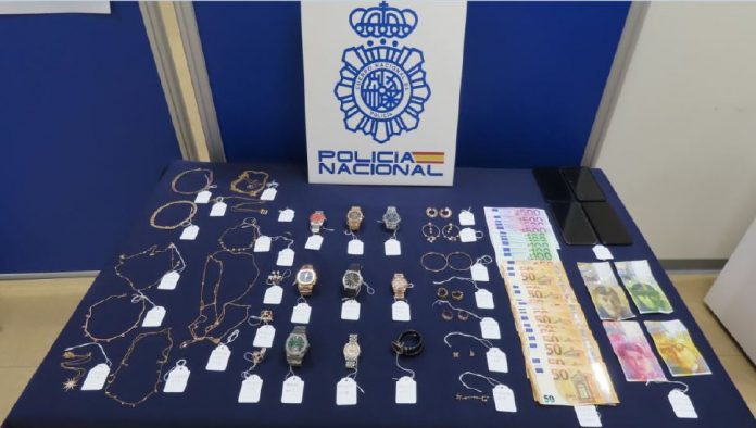 relojes dinero incautado