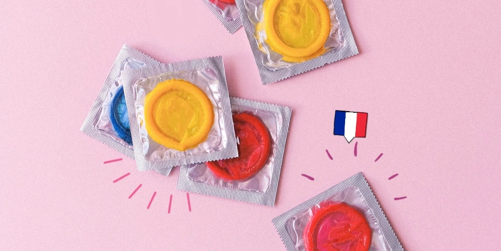 Condones de colores y la bandera de Francia