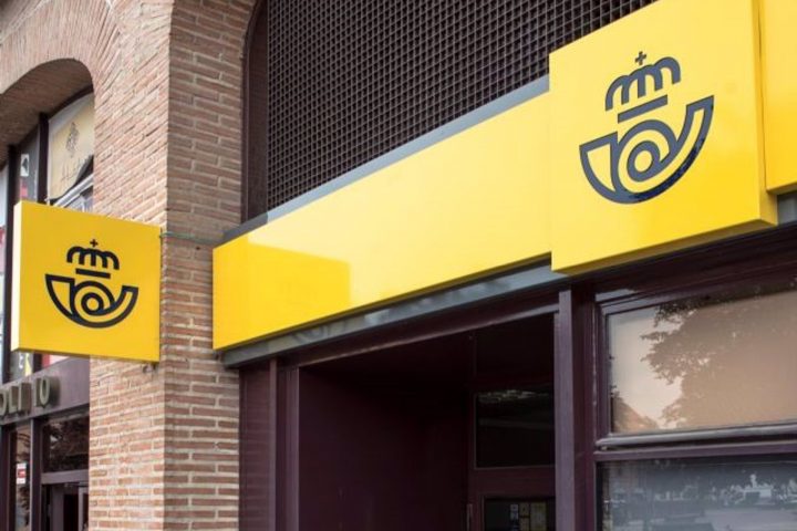 Sucursal de Correos en España