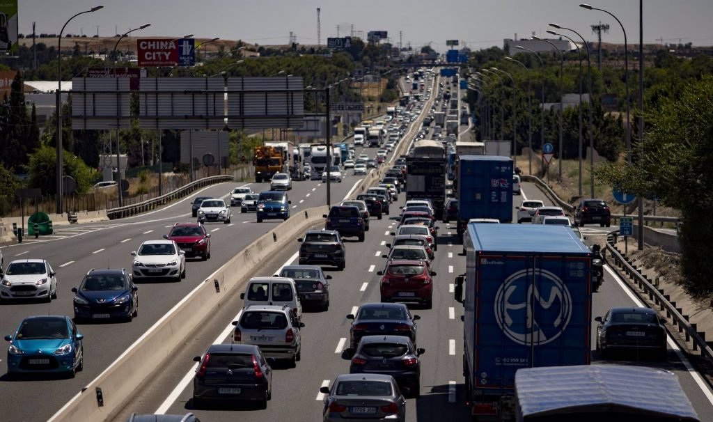 Autovía española con atasco