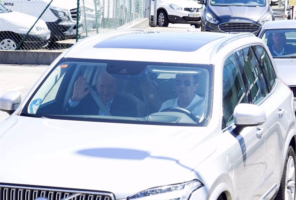 Juan Carlos I a su llegada a Sanxenxo, Galicia