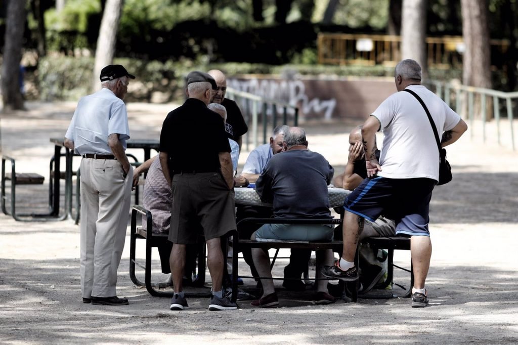 El gasto en pensiones superó la barrera de 12 mil millones de euros