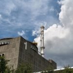 OIEA solicita la retirada de Rusia de la planta nuclear de Zaporiyia.