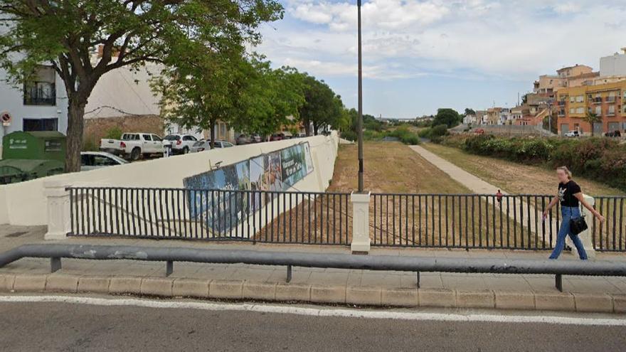 IUn hombre de 41 años perdió la vida la tarde de este lunes 9 de septiembre tras caer de un puente en la localidad valenciana de Vilamarxant