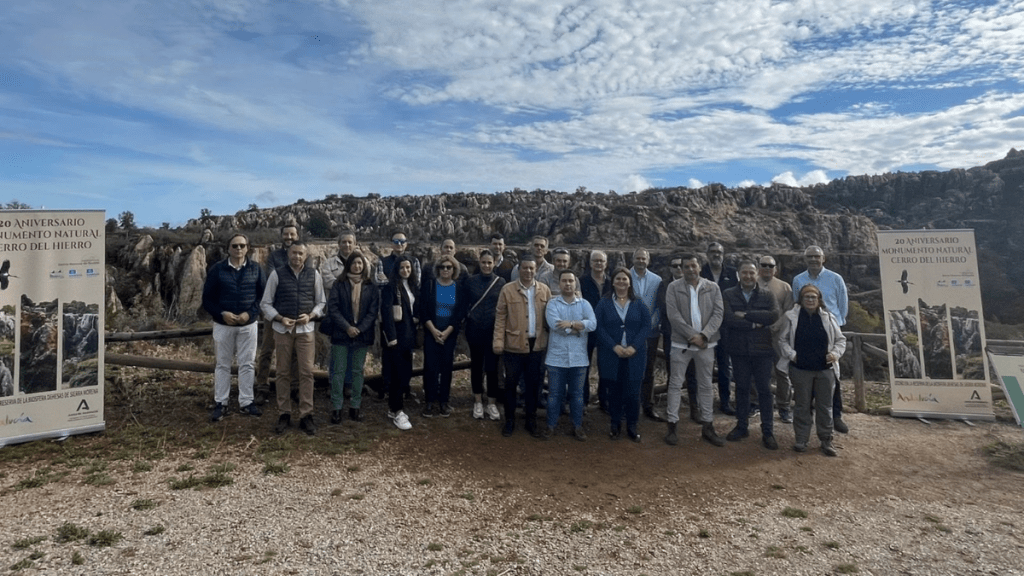 El Cerro del Hierro celebra sus dos décadas como monumento natural