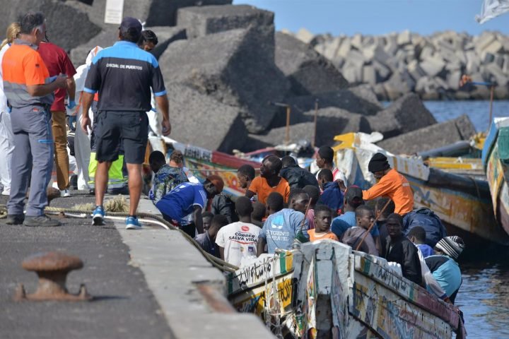 España ha recibido más de 1.700 migrantes desde el pasado lunes. La mayoría ha entrado por Las Islas Canarias.