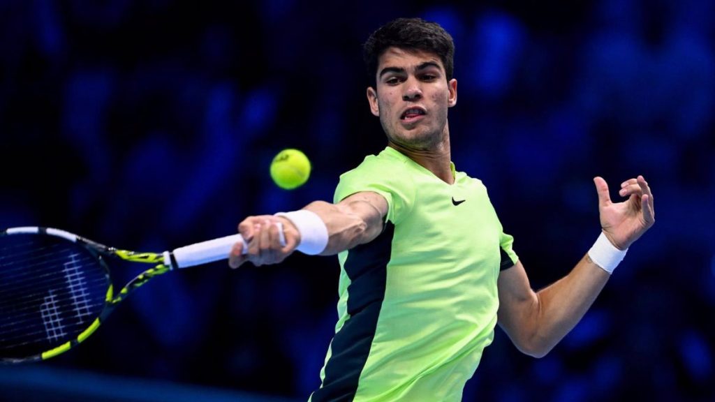 Carlos Alcaraz contra Zverev en el ATP Finals