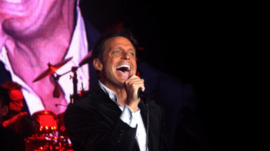 Luis Miguel destinará parte de los ingresos generados por estos conciertos a los proyectos de la Fundación Real Madrid.