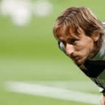 Luka Modric, el centrocampista del Real Madrid, se pierde el duelo de este miércoles ante el Nápoles italiano, correspondiente a la quinta jornada.