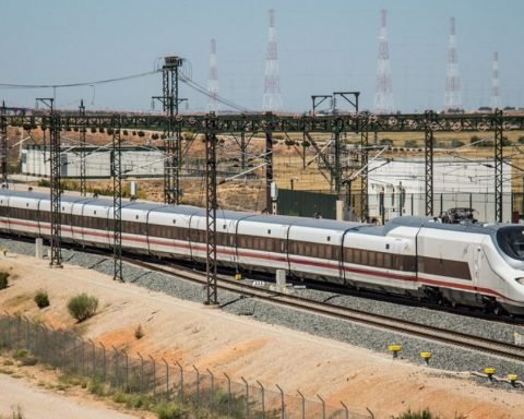 Tren avril