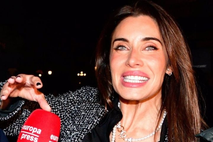 Pilar Rubio sale del Teatro Real donde ha asistido a la fiesta de Navidad de Atresmedia - EUROPA PRESS