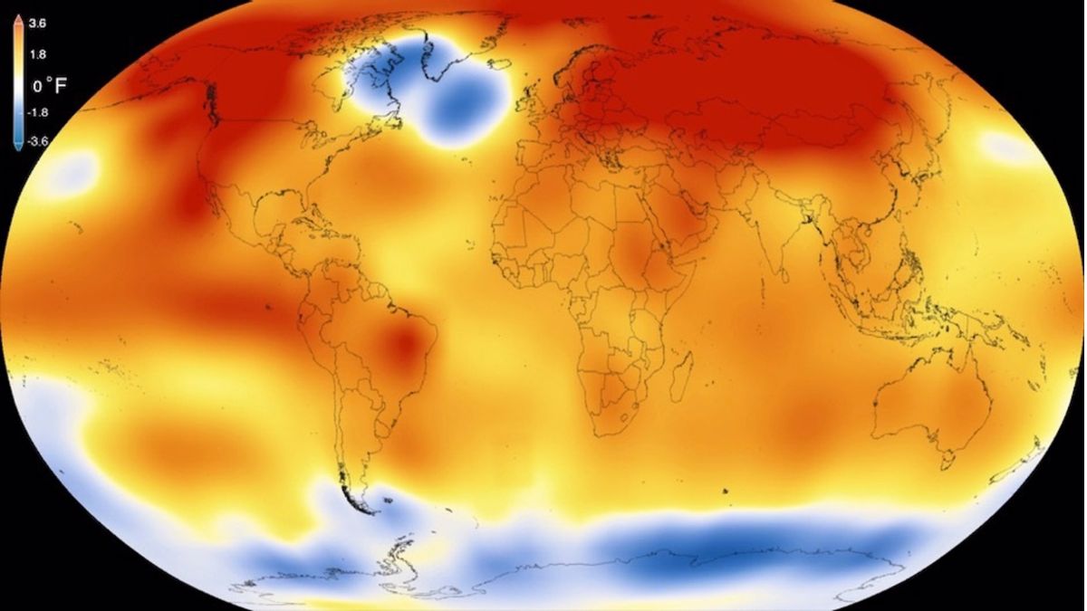 la temperatura de la superficie global ha ido en aumento, excepto en una franja de la región en el Atlántico Norte subpolar que se está enfriando en general, conocida como "agujero de calentamiento". - NASA