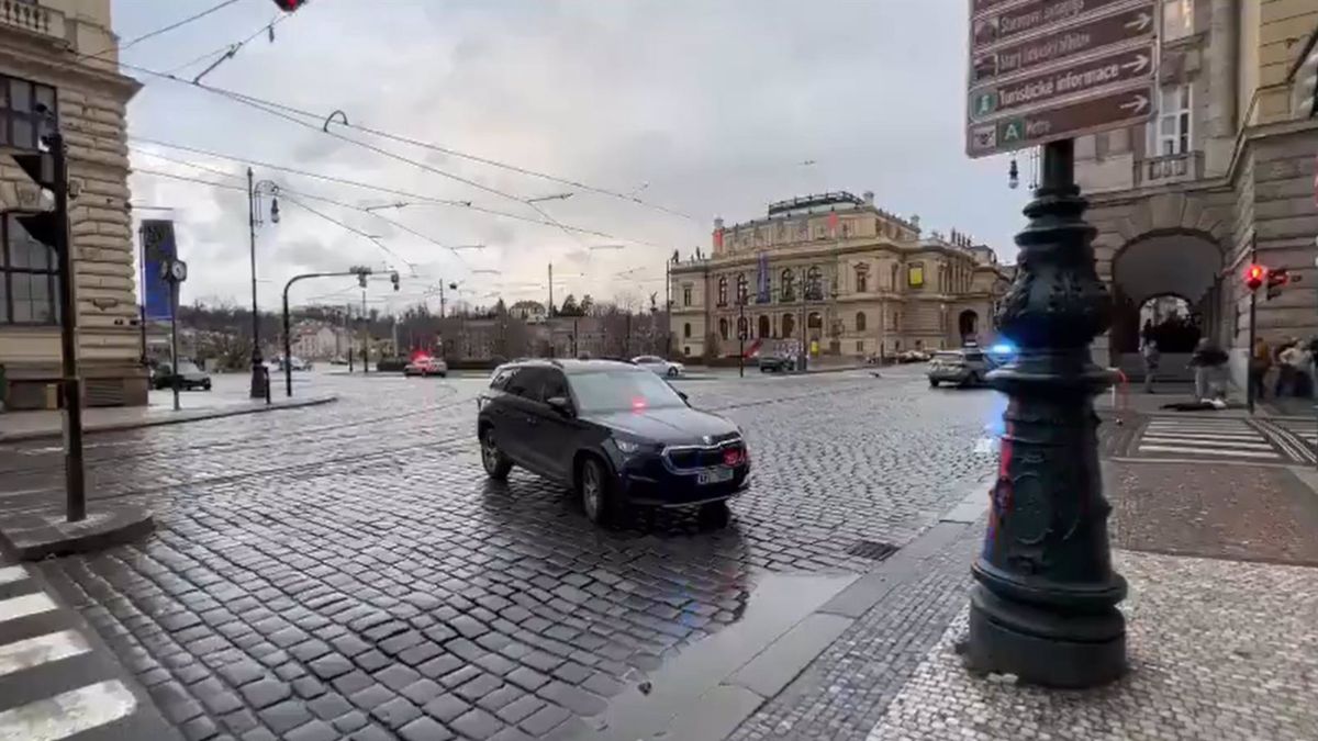 Operación policial en Praga por un tiroteo en una facultad - POLICÍA DE PRAGA