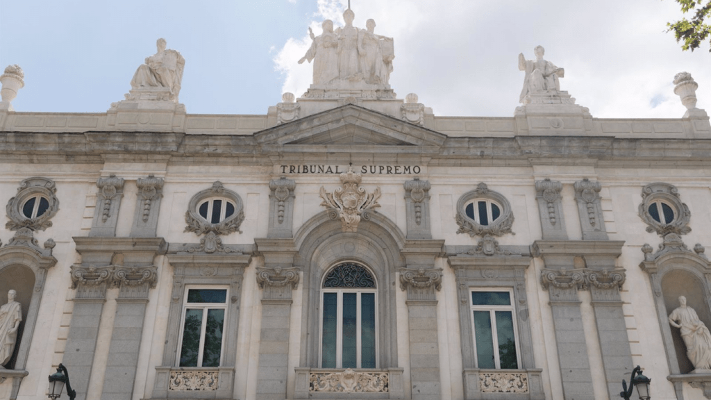 El Tribunal Supremo confirma la condena de dos años y medio de cárcel impuesta por el Superior de Justicia de Cantabria.