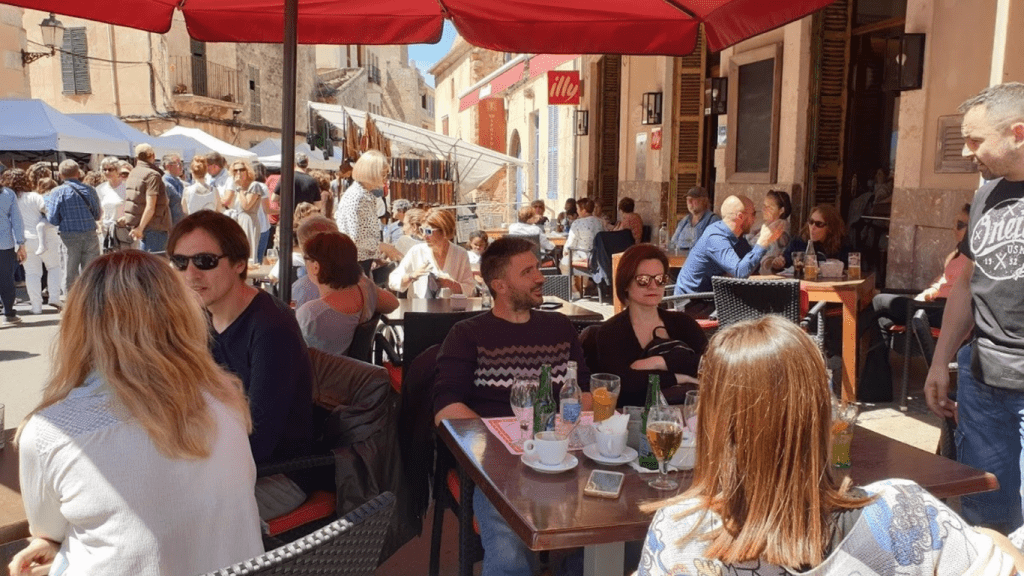 Dificultad para encontrar personal que trabaje en los restaurantes de Baleares en Nochevieja