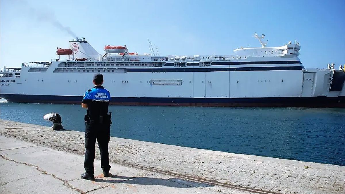 Melilla, conectada a la Península