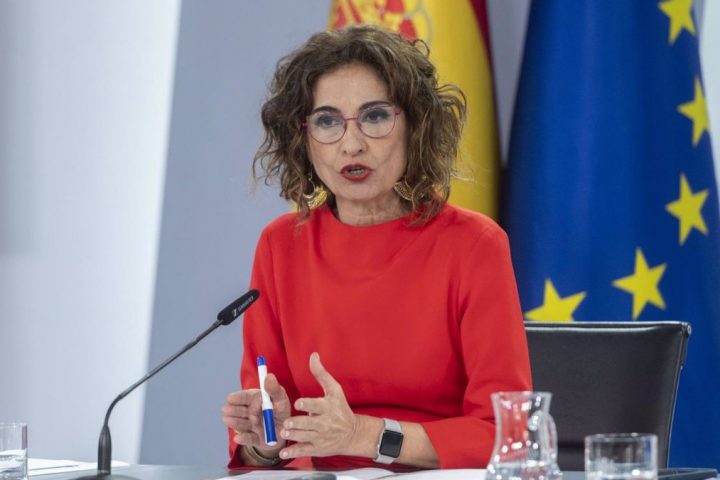 La vicepresidenta primera y ministra de Hacienda, María Jesús Montero / Fuente: Europa Press