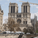 Notre Dame acelera las obras y quita los andamios - reconstrucción.