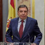 El ministroPlanas se reúne con las asociaciones agrarias
