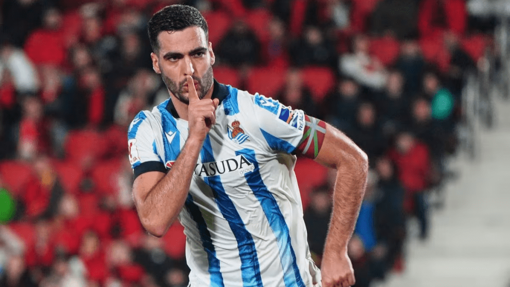 Mikel Merino, de la Real Sociedad, celebra su gol frente al Mallorca | Fuente: Refa Babot / Getty Images