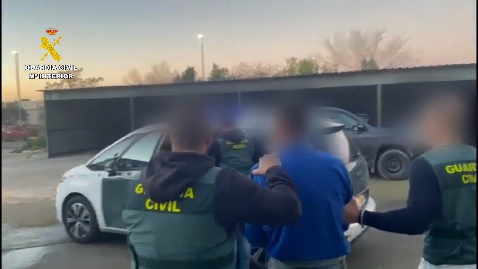 Detenidos en Olivares (Sevilla) por robo con violencia en un domicilio habitado