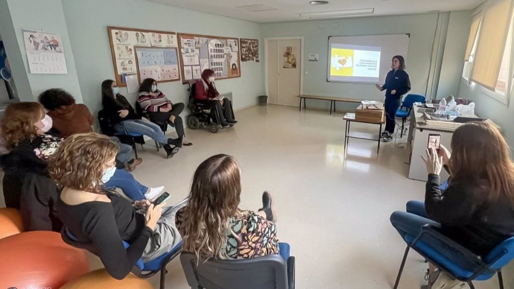 Reunión de mujeres con EM | Fuente: Europa Press