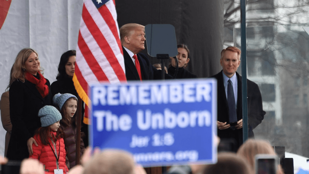 El expresidente de Estados Unidos Donald Trump, durante un discurso sobre el aborto en 2020