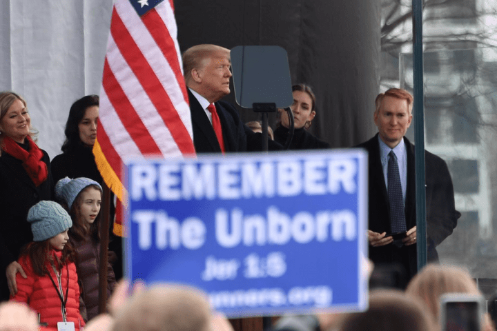 El expresidente de Estados Unidos Donald Trump, durante un discurso sobre el aborto en 2020