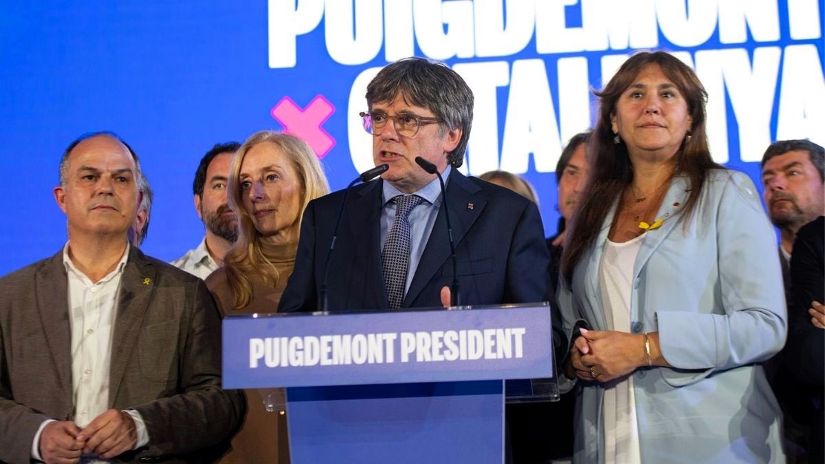 Puigdemont quiere ser presidente con los votos socialistas