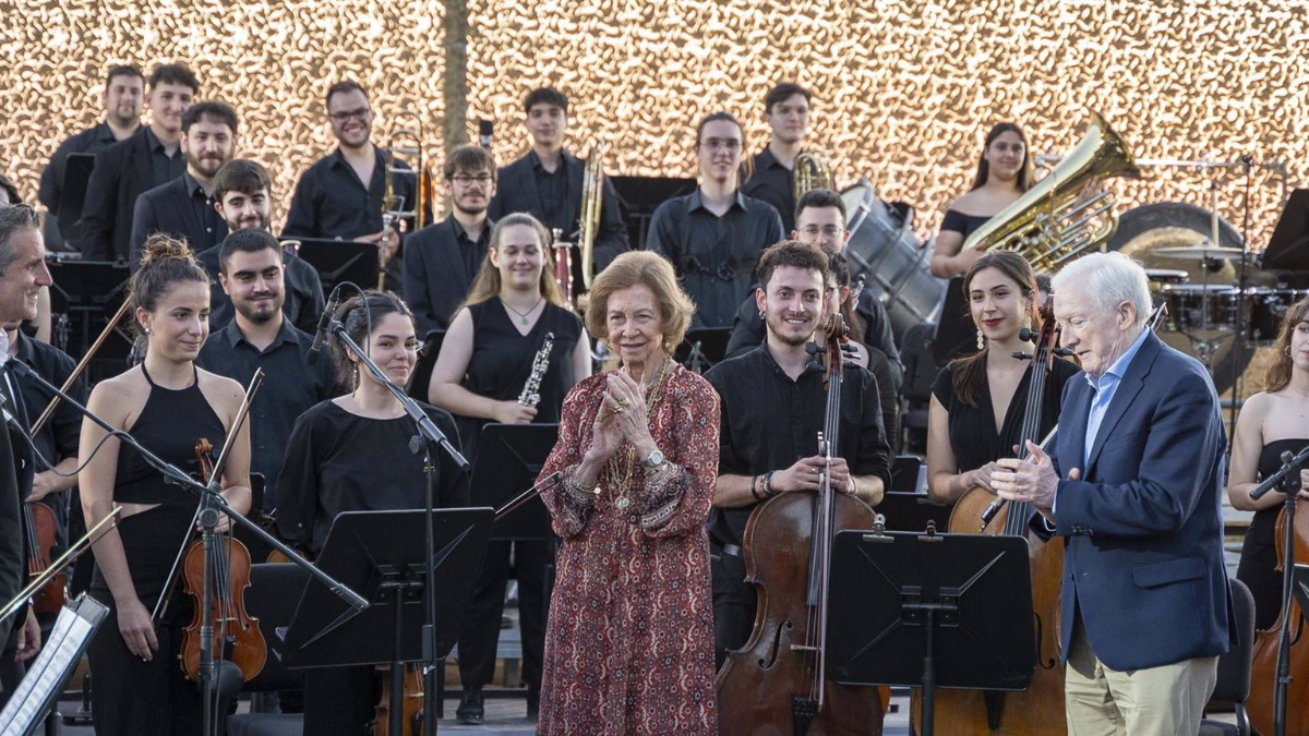 Doña Sofía preside un magno concierto en los Yacimientos de Atapuerca | EP