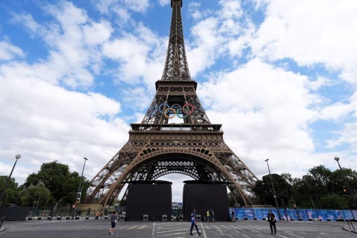 París se convierte en la mayor fortaleza mundial