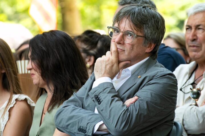 Puigdemont traicionó a España con Rusia