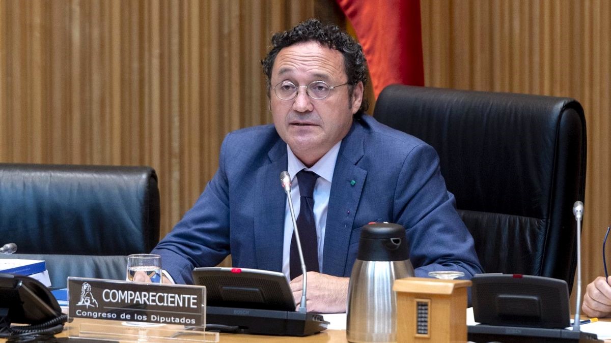 El fiscal general seguirá aunque el Supremo lo investigue