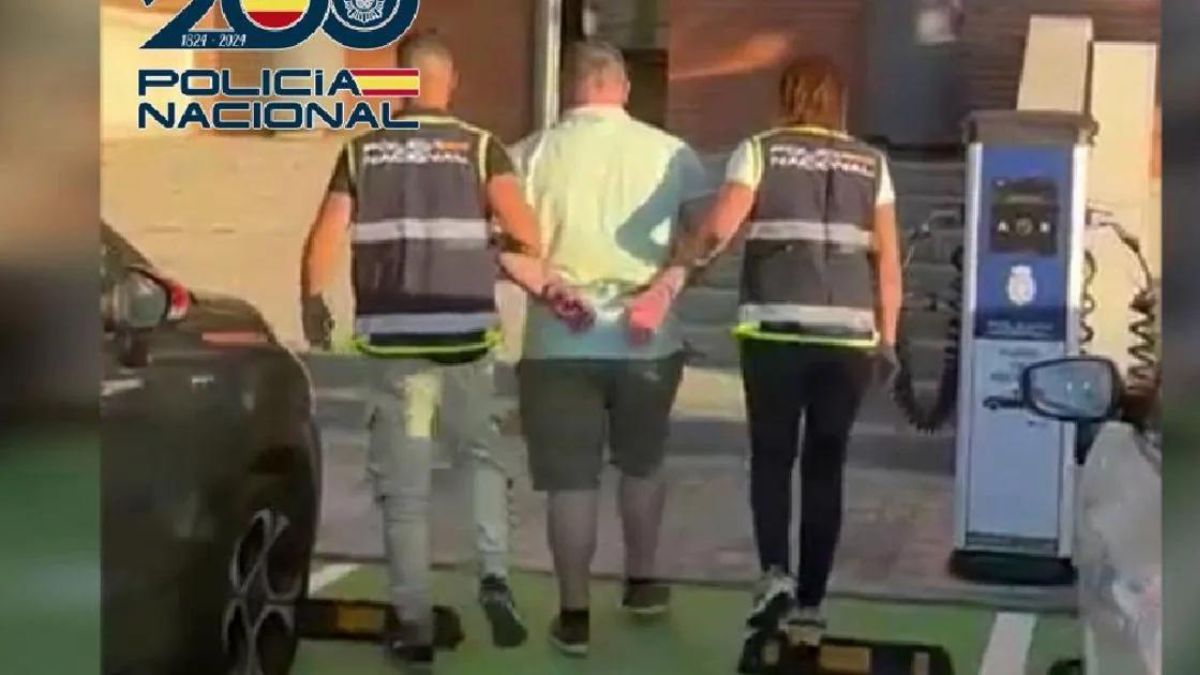 Fugitivo albanés detenido | Fuente: PN