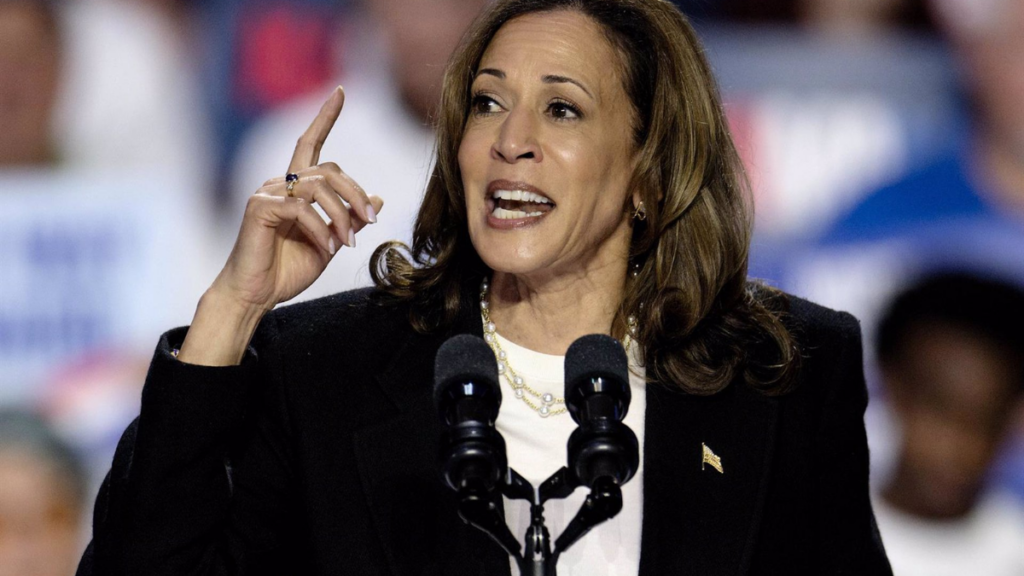 Archivo - La vicepresidenta de Estados Unidos, Kamala Harris, durante un mitin en Charlotte