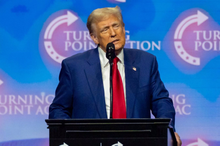 Donald Trump durante un acto de campaña en Duluth, Georgia