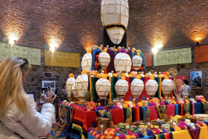 El Altar de los Muertos, en el Retiro madrileño