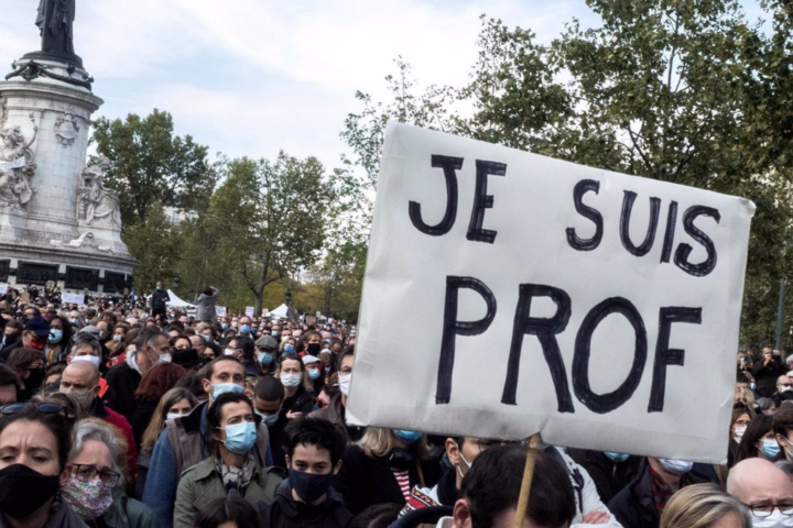 Manifestación en Francia por el asesinato del profesor francés Samuel Paty a manos de un islamista radical