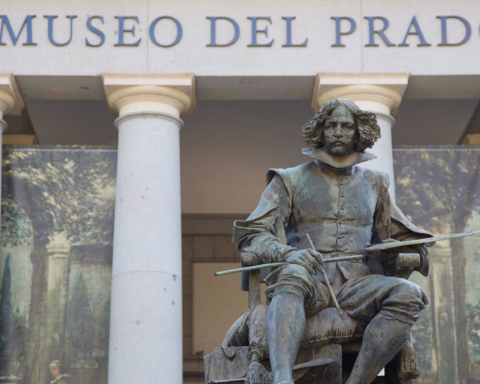 Fachada del Museo del Prado, a 12 de abril de 2024