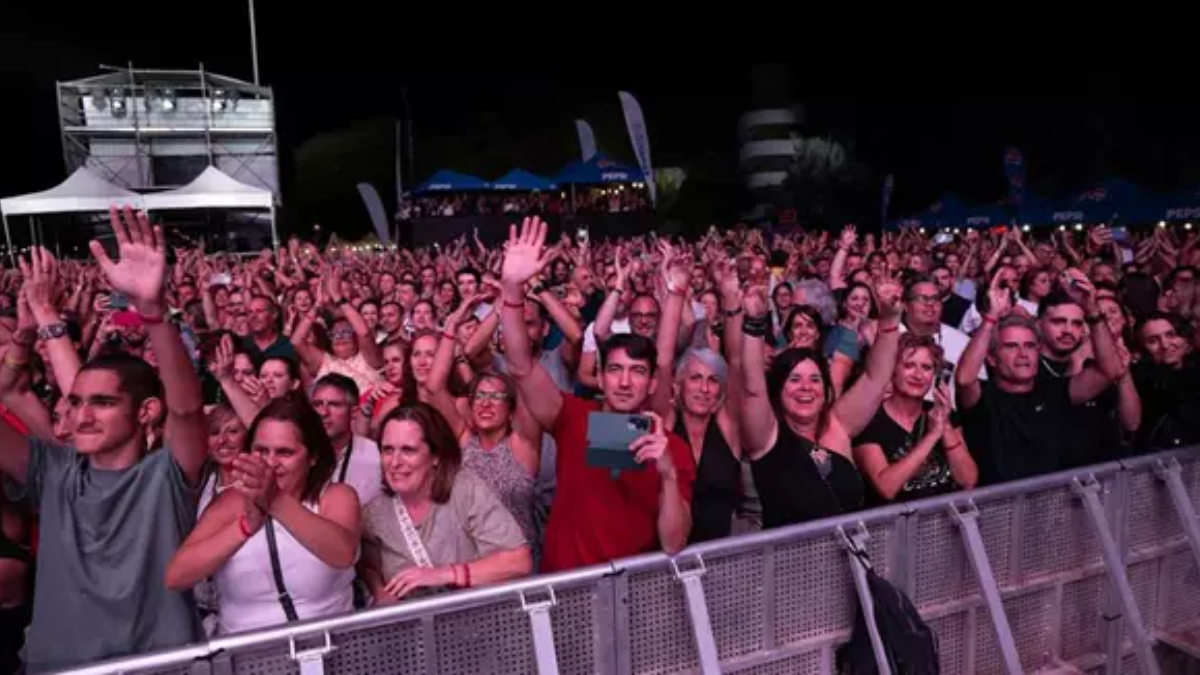 Público en uno de los conciertos festivales del Festival Peñón Rock en Santa Cruz de Tenerife