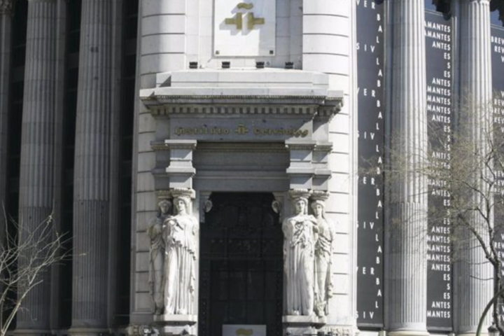 Español central del Instituto Cervantes en Madrid