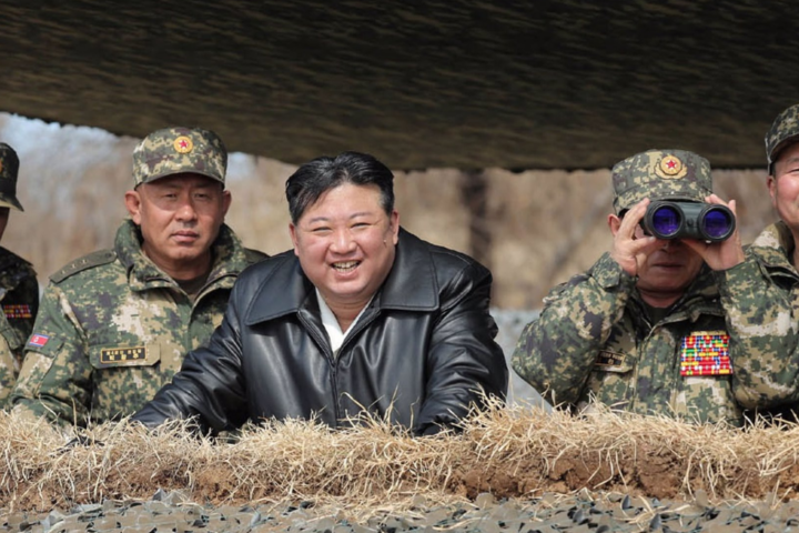 El sonriente líder de Corea del Norte, Kim Jong Un