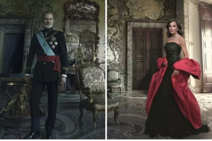 El retrato de los Reyes realizado por la fotógrafa estadounidense Annie Leibovitz es un díptico que destaca el lado más regio de Felipe VI y el más glamouroso de Doña Letizia