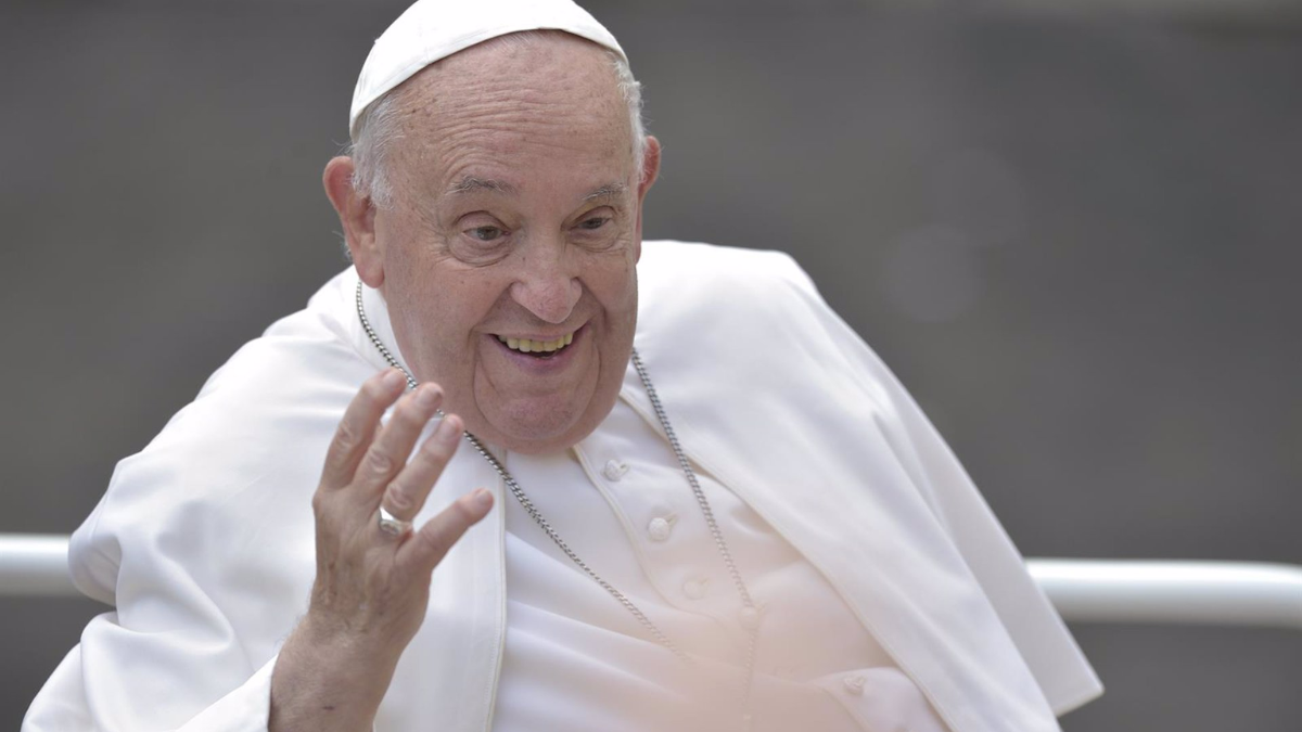 El Papa Francisco durante la proclamación de nuevos santos de la Iglesia Católica en la Jornada Mundial de las Misiones 2024