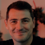 Iker Casillas, en un frame del vídeo de Navidad para su Fundación