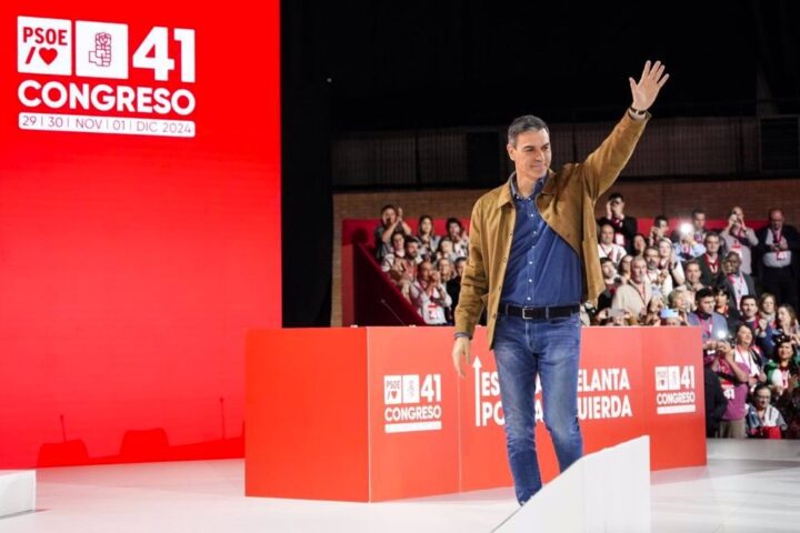 El PSOE pierda la oportunidad de hacer autocrítica