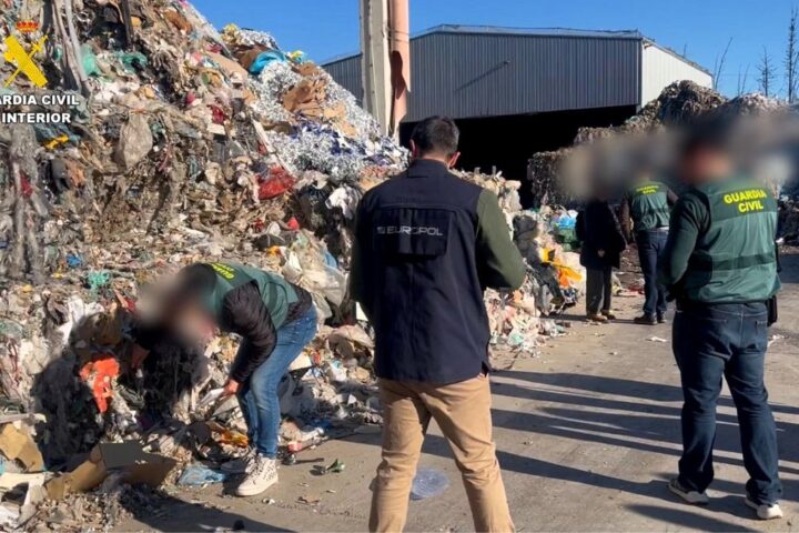 Trafican con basura que traen a España desde Italia