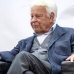 Felipe González cree que el fiscal general debe abandonar el cargo