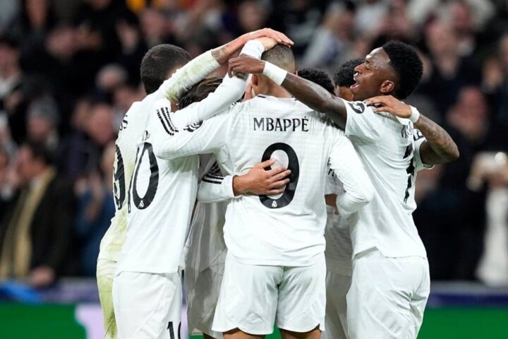 El Real Madrid ata los 'playoffs' en Champions con otra goleada