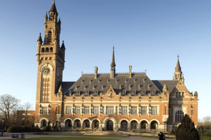 Tribunal de la Haya, movida con Estados unidos (EE UU)